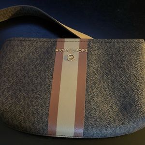 NWOT Michael Kors Belt bag PVC Brown
